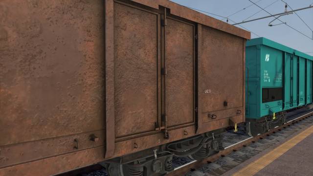 Italian Railways E652 Tigre Locomotive & Wagons